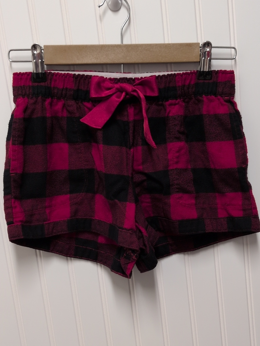 Hollister Flannel Sleep Shorts Womens Small Red/Black Plaid Pull On Bow Detail